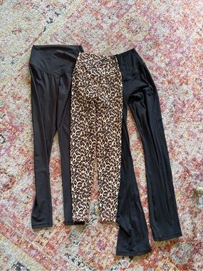 Bundle of 3 Leggings – Black and Leopard Print
